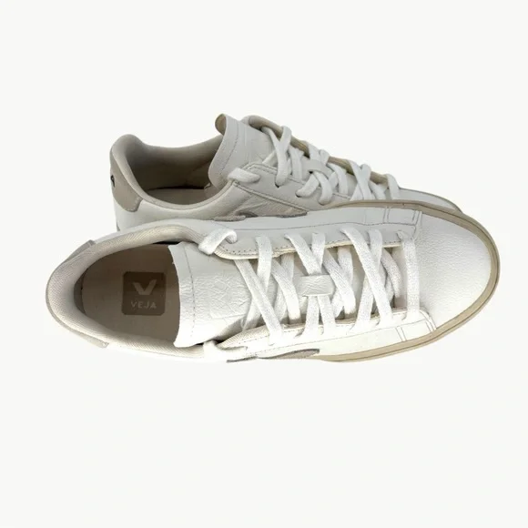 Veja Campo Chromefree Leather Low Sneakers | Sz 39 | Extra White Natural Suede - Picture 7 of 14